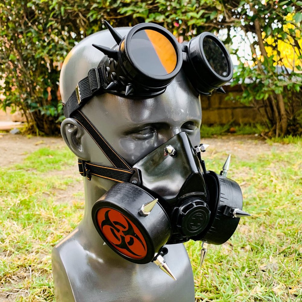 Black Steampunk Spikes Black Half Face Party Mask & Black Lens Goggles Halloween